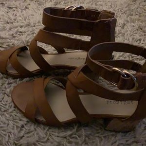 Indigo rd Women’s Casual/Dress Sandal Size 8